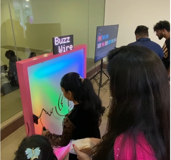 Buzz Wire Game 